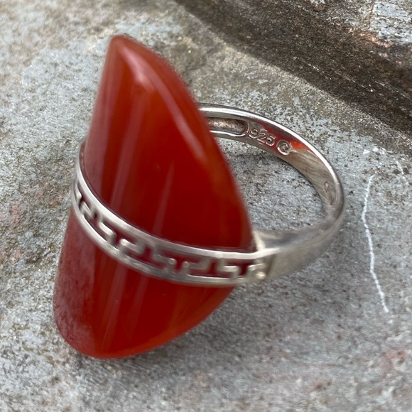 Vintage Carnelian Sterling Modernist Ring - Picture 2 of 9